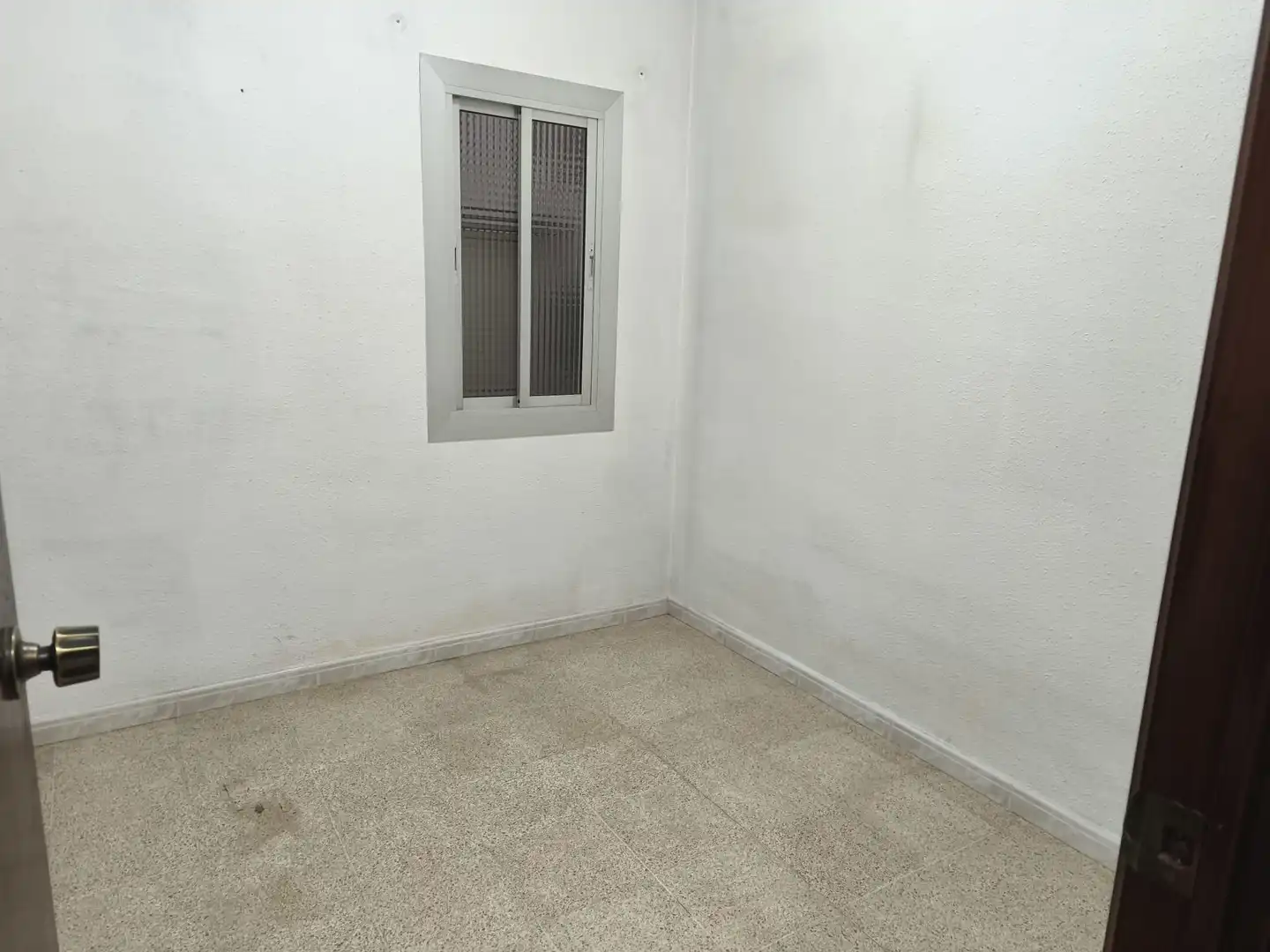 Schlafzimmer von Erdgeschoss zum Verkauf in Barcelona