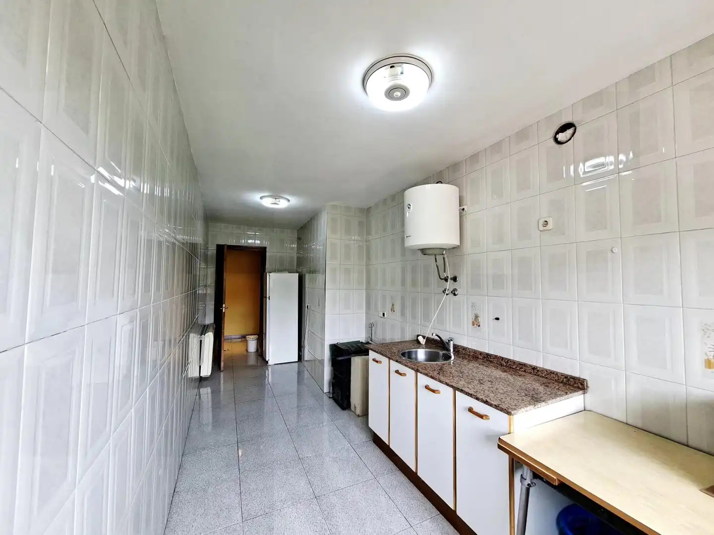 Cocina de Piso en venta en Vega de Espinareda con Calefacción