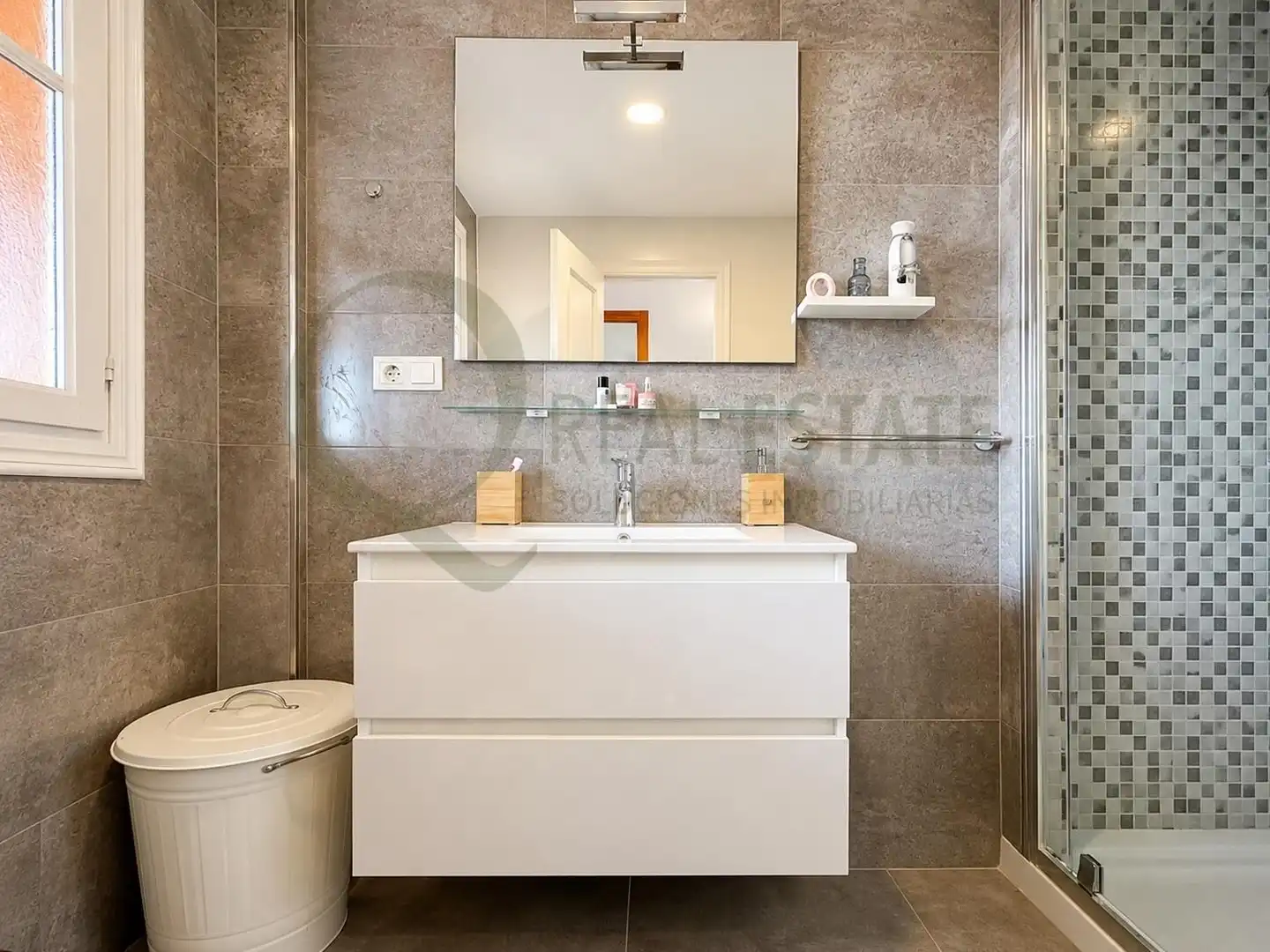 Wohnung mit Pool zum Verkauf in Calle Calle Bélgica, imagen 23