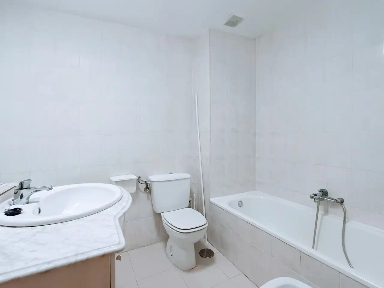 Bany de Casa o xalet de lloguer en Villaviciosa de Odón amb Calefacció, Parquet i Forn