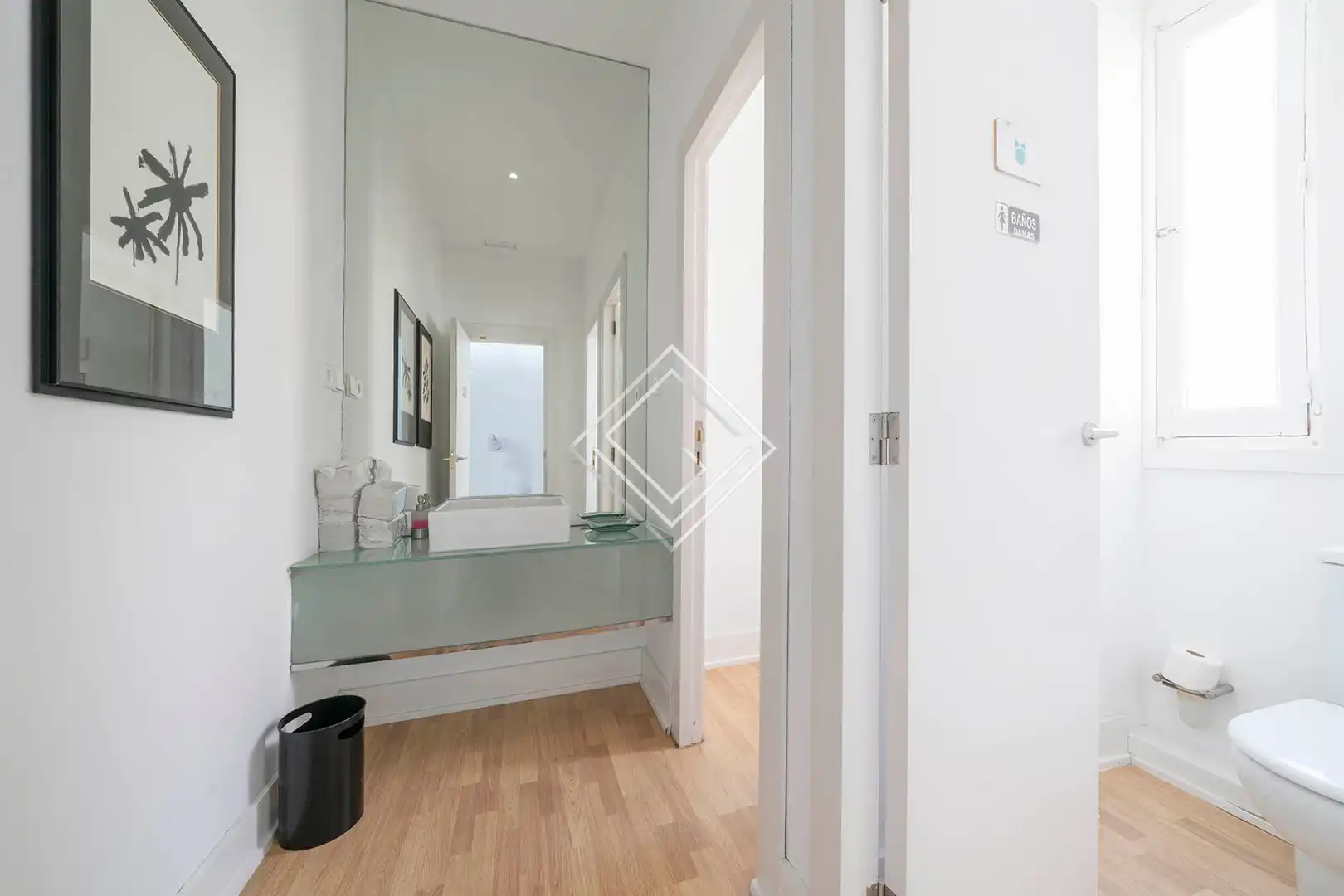 Office for sale in Madrid