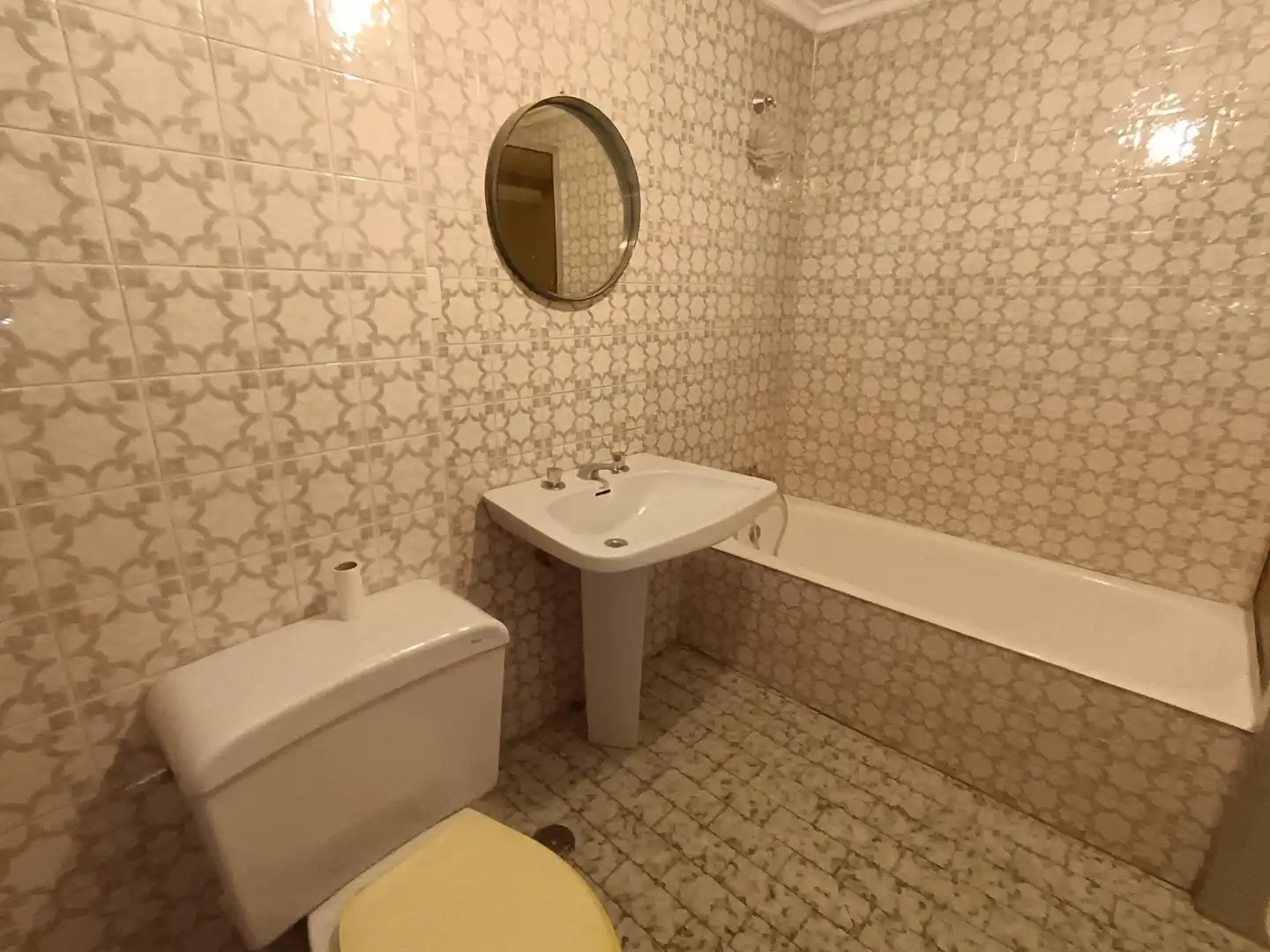 Baño de Piso en venta en Valladolid con Calefacción