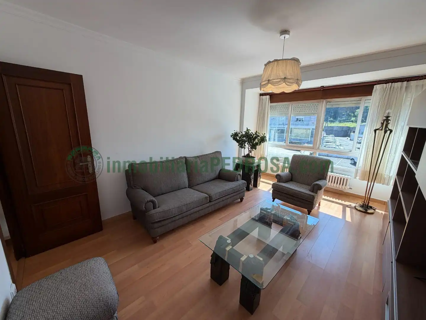 Sala de estar de Piso de alquiler en Pontevedra Capital  con Calefacción, Amueblado y Balcón