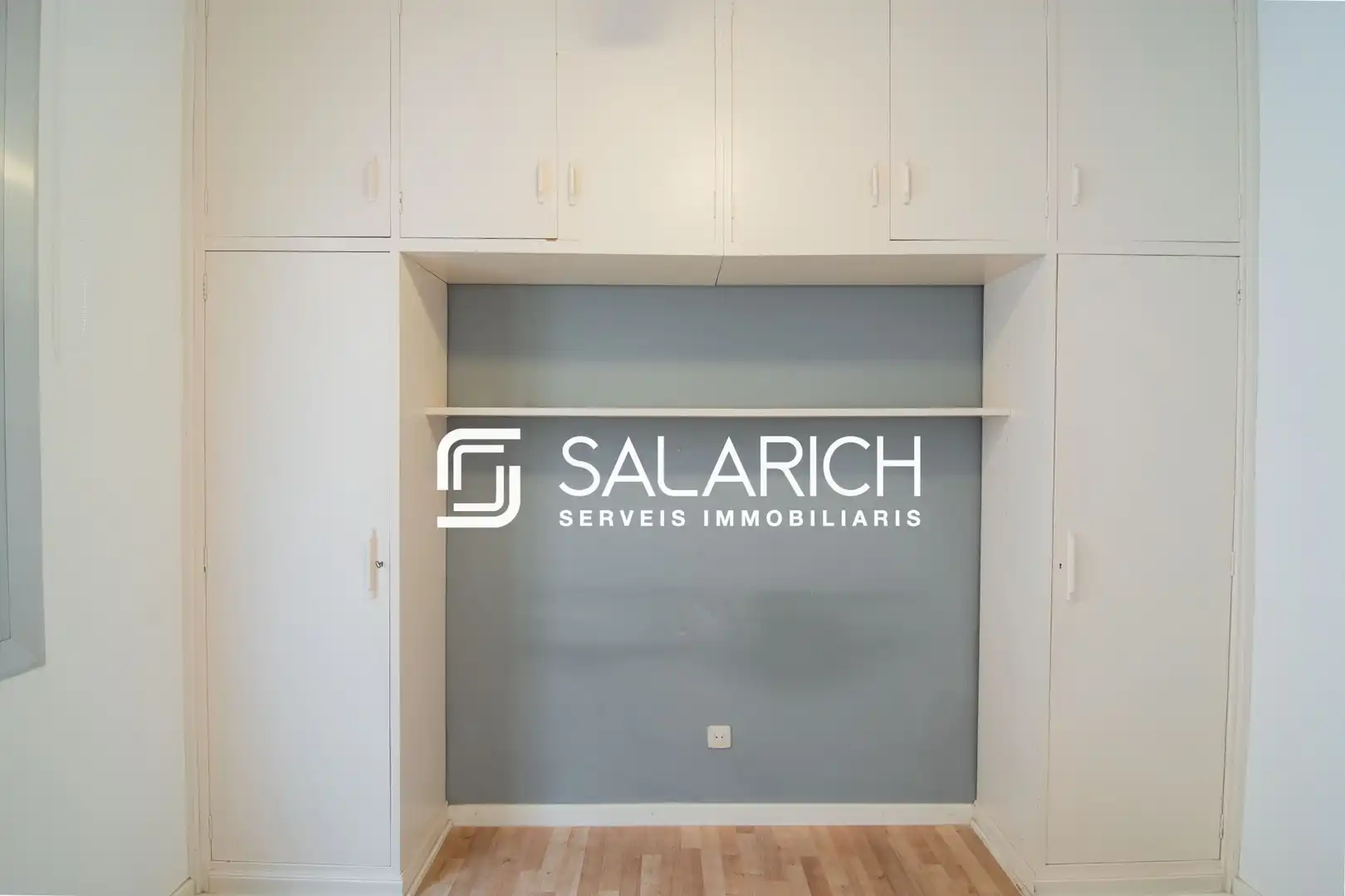 Habitación de Piso en venta en Barcelona con Aire acondicionado, Calefacción y Terraza