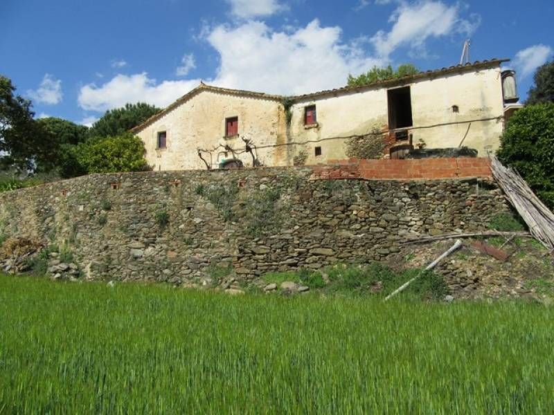 Vista exterior de Finca rústica en venda en Fogars de Montclús amb Jardí privat i Traster