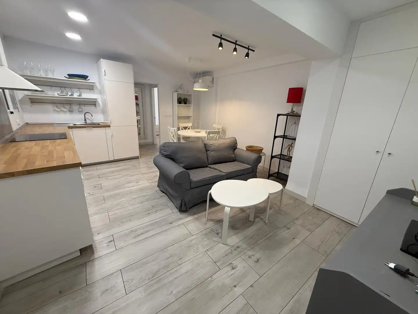 Piso en venta en Almería con Aire acondicionado, Amueblado y Balcón