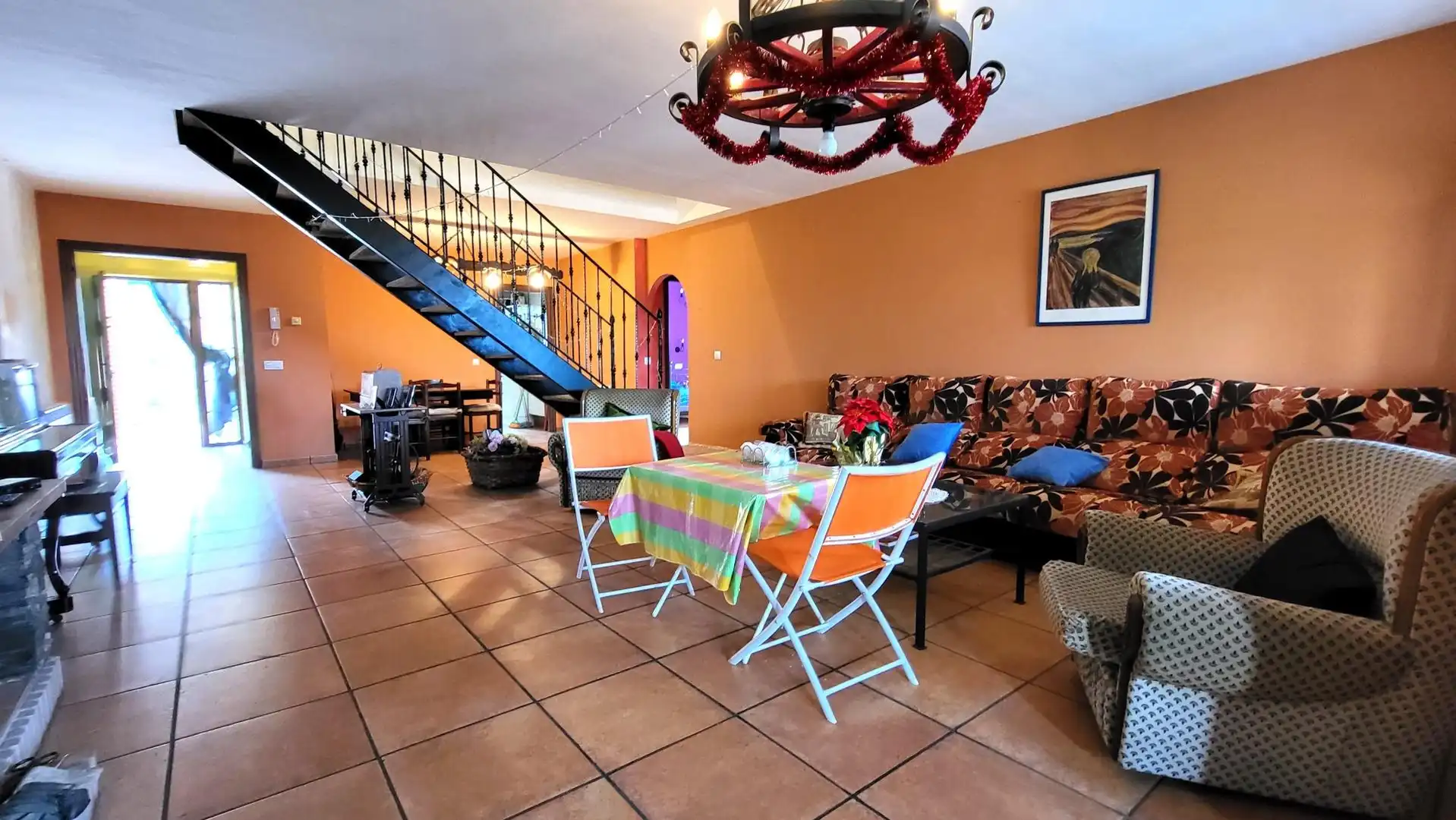 Sala d'estar de Casa o xalet en venda en Villanueva de Ávila amb Jardí privat, Terrassa i Traster