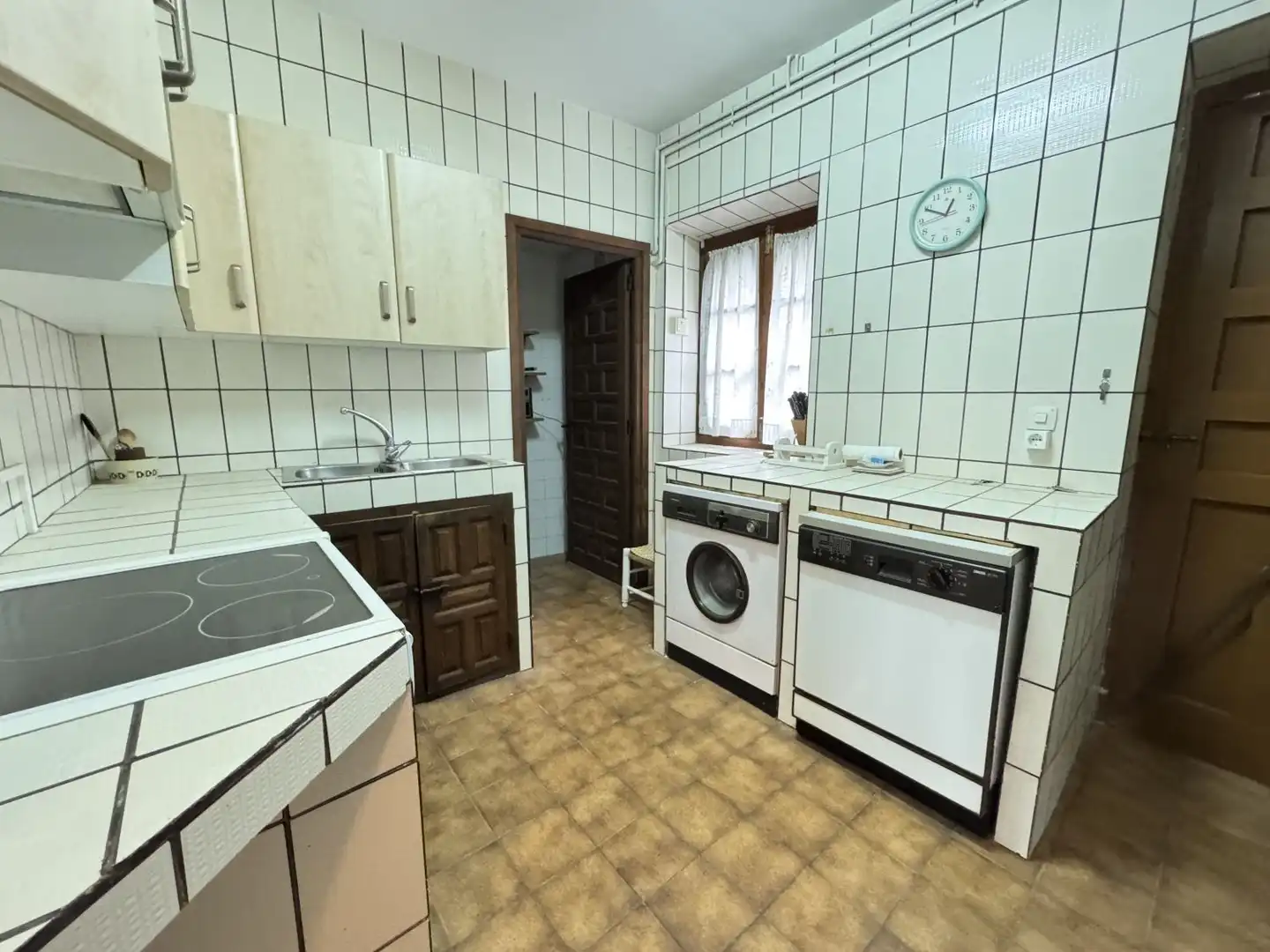 Cuina de Casa o xalet en venda en Las Ventas Con Peña Aguilera amb Calefacció