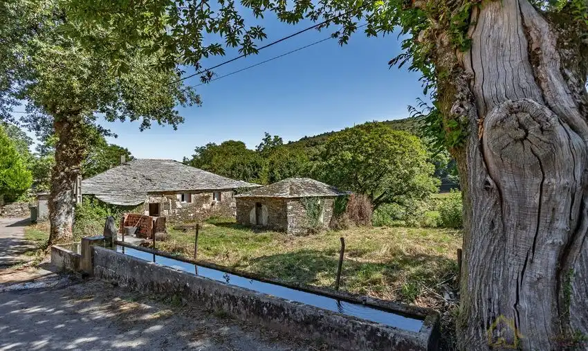 Casa en venda a Ceza