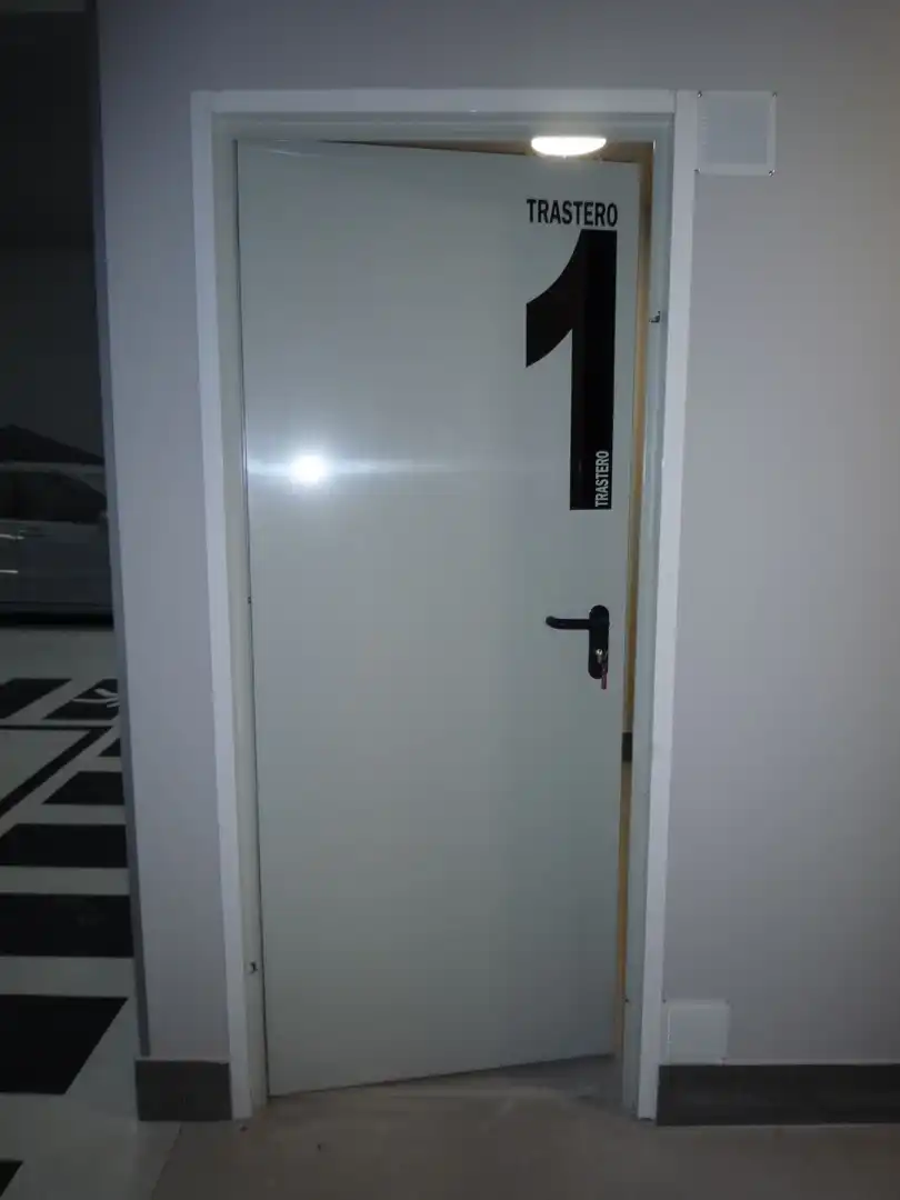 Trastero de alquiler en Calle Segovia, 12, Hospital