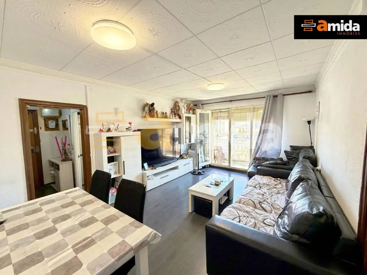 Sala de estar de Piso en venta en Sabadell con Parquet y Balcón