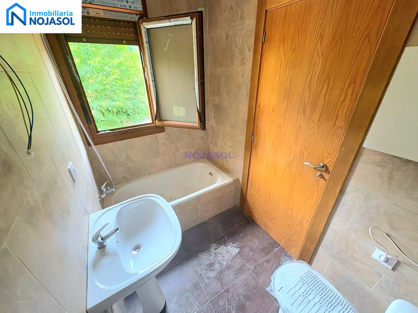 Casa adosada en venta en Barrio Riba, 37, Ruesga