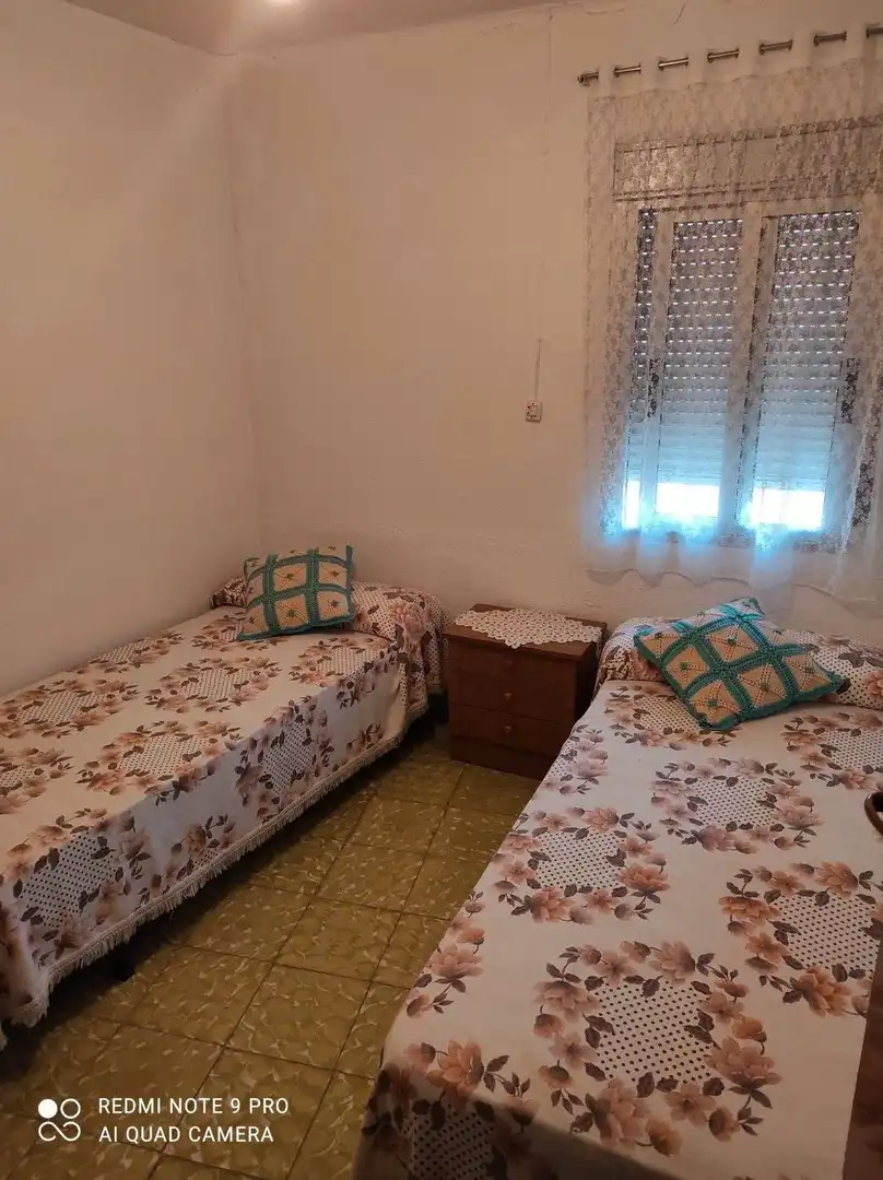 Habitación de Casa o chalet en venta en San Miguel de Valero con Terraza, Trastero y Amueblado