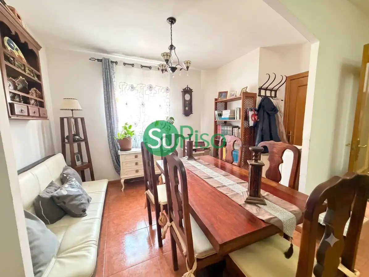 Chalet con jardín en venta en Avenida Rufino Rubio 14, imagen 3
