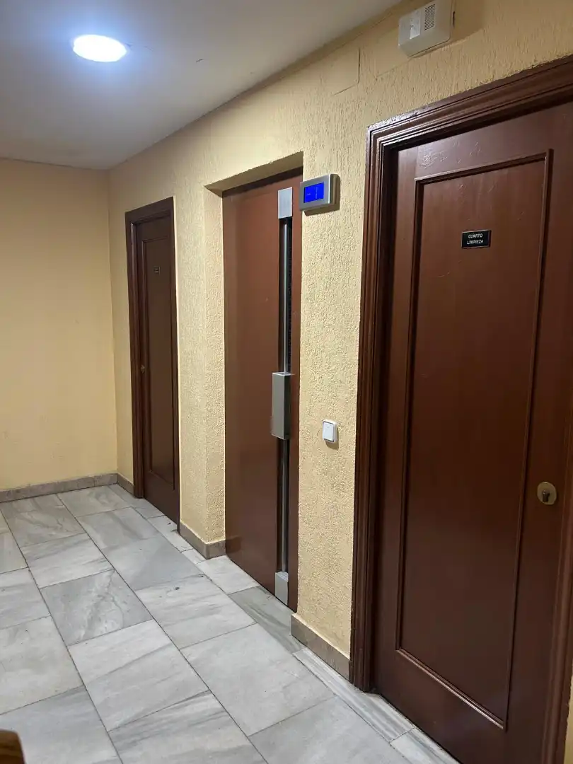 Piso en venta en Arévalo con Calefacción, Terraza y Amueblado
