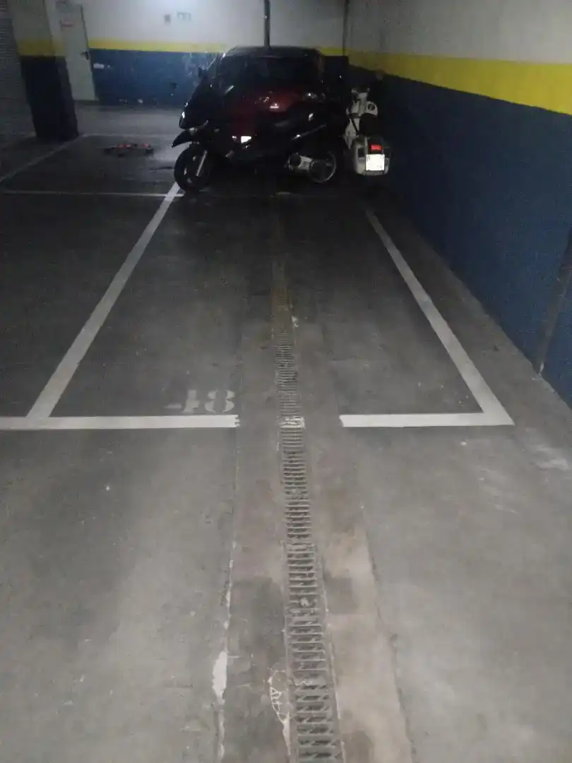 Parkplatz von Garage zur Miete in Leganés