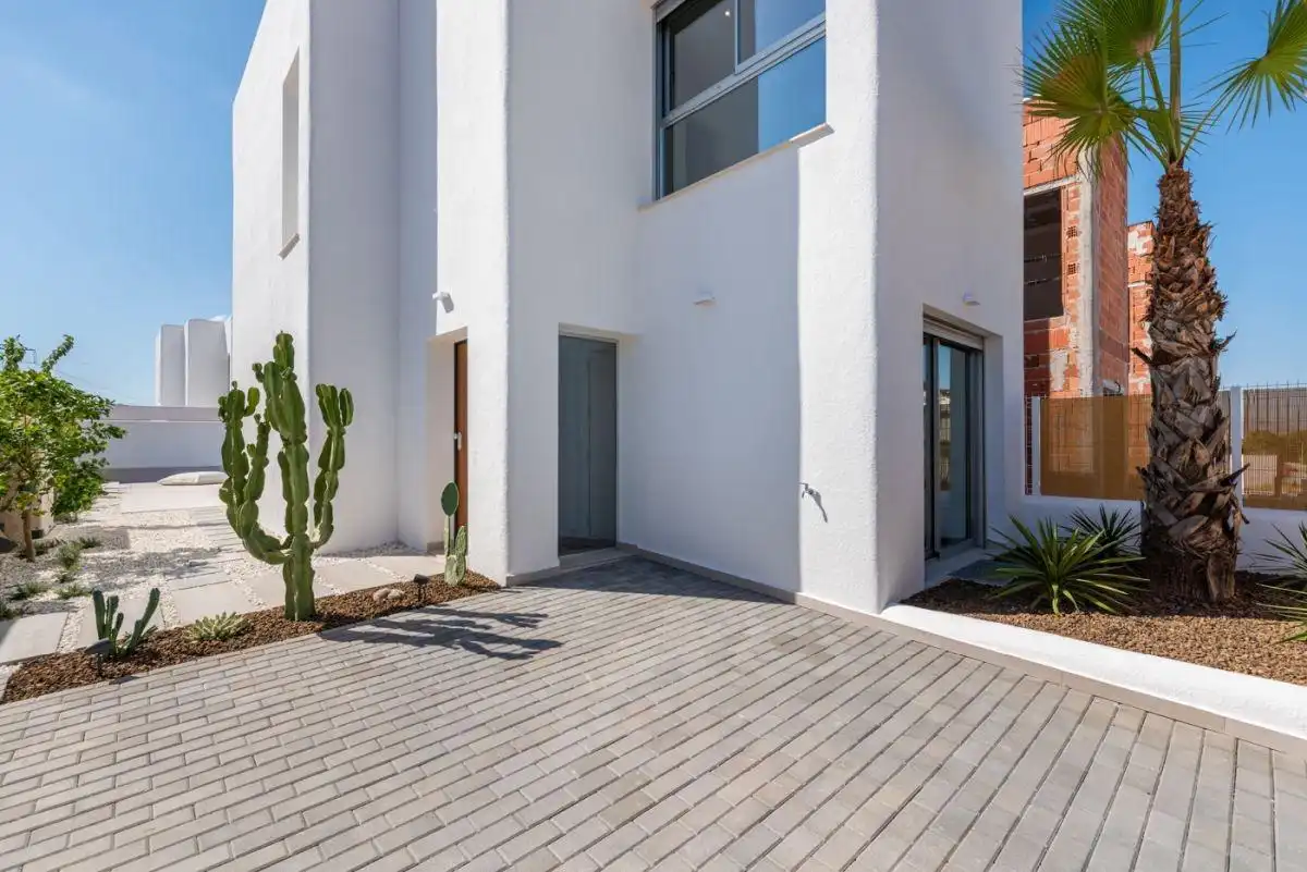 Detached house with pool for sale in Las Lomas de Rame - Bahía Bella, imagen 4