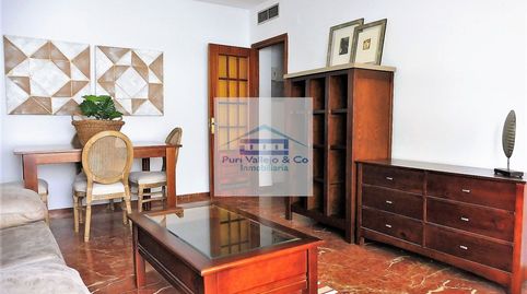 Foto 2 de Piso de alquiler en Zona Centro, Córdoba Capital