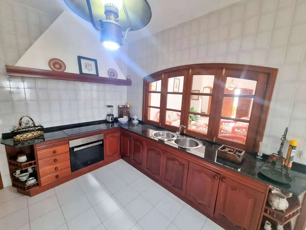 Cocina de Casa o chalet en venta en Tías con Jardín privado, Terraza y Amueblado
