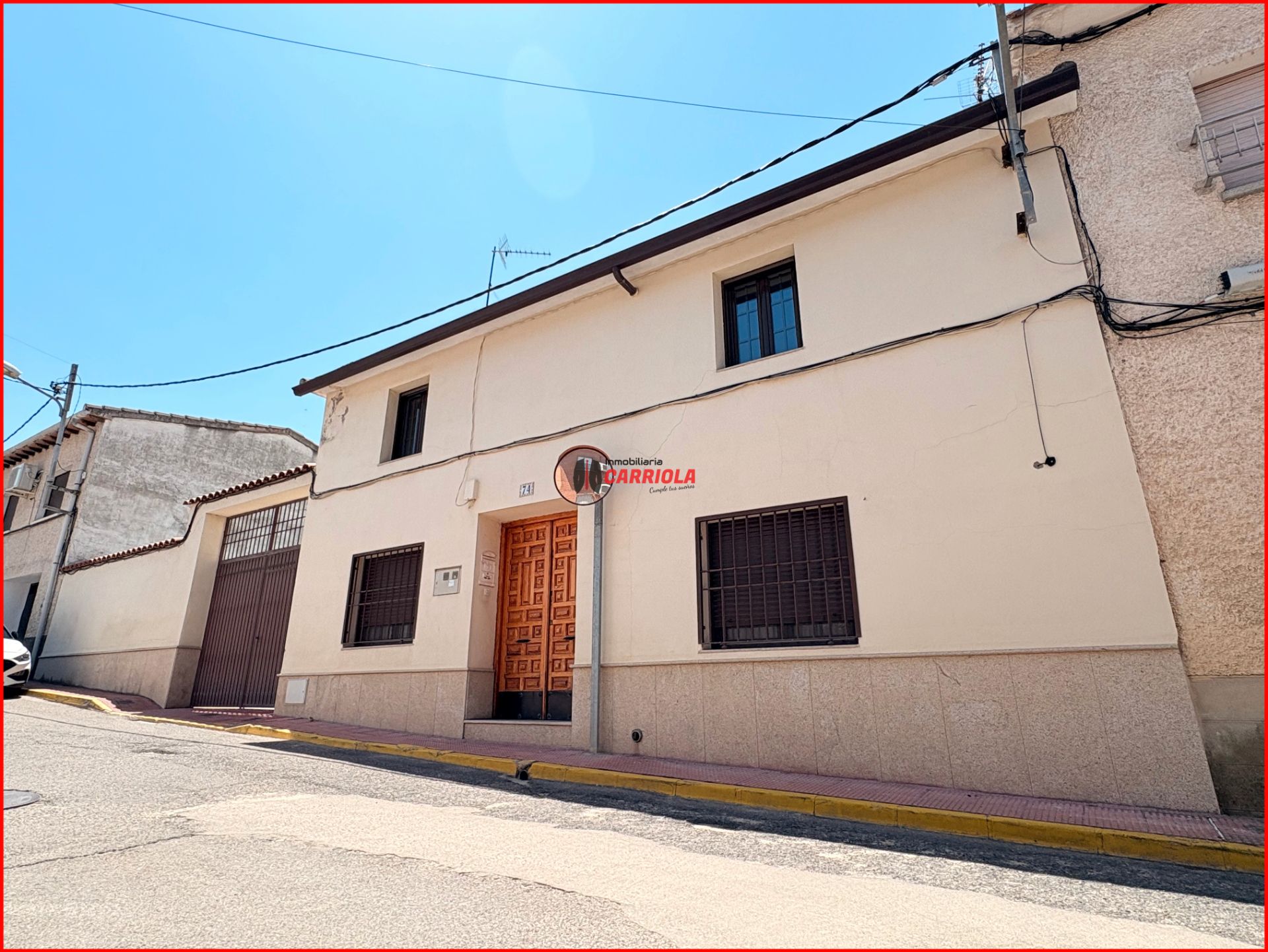 Exterior view of Single-family semi-detached for sale in La Torre de Esteban Hambrán  with Private garden