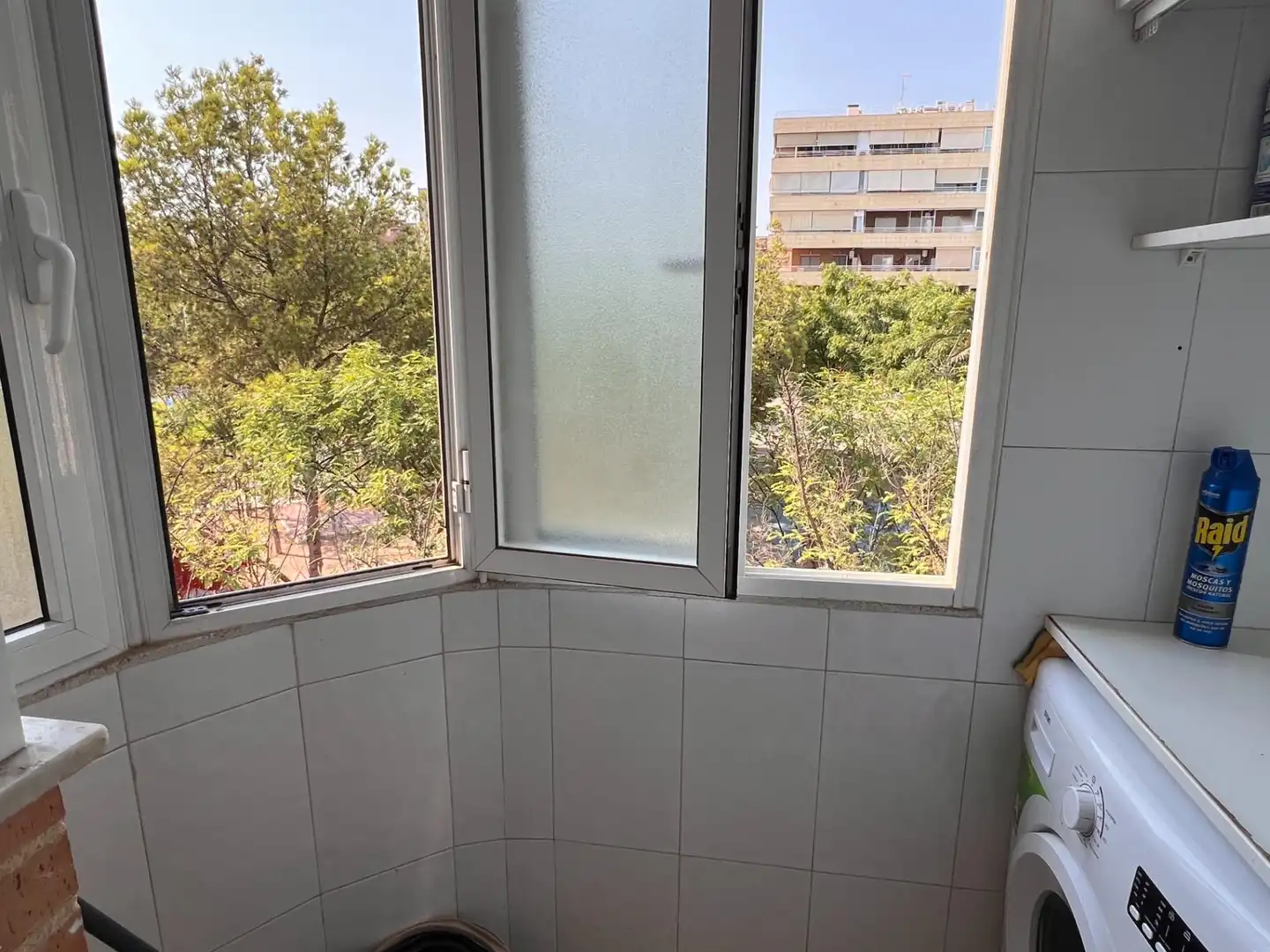 Terrassa de Pis de lloguer en Elche / Elx amb Moblat, Balcó i Piscina comunitària