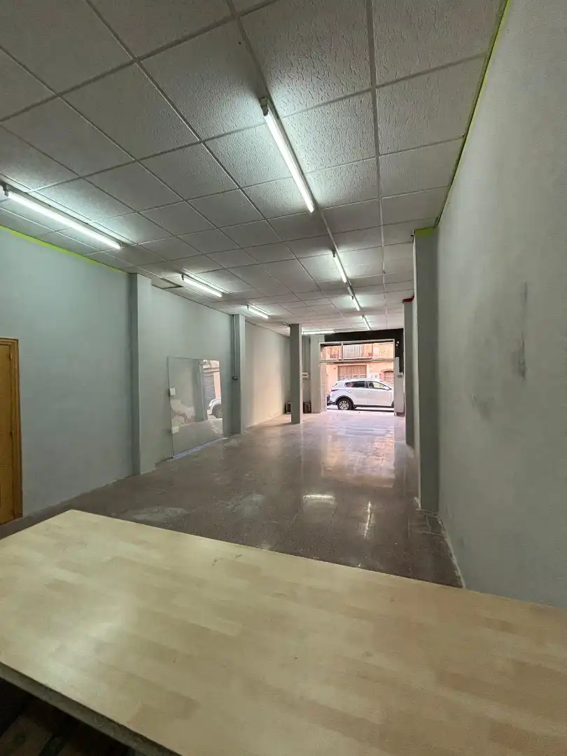 Local comercial en venda a Carrer de Blasco Ibáñez, imagen 3