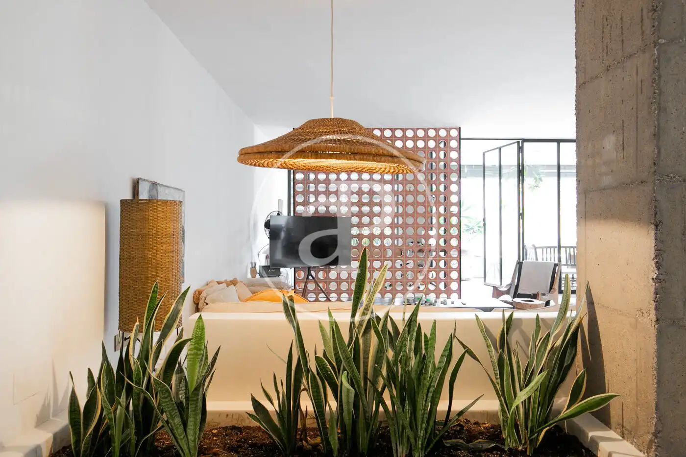 Sala de estar de Piso en venta en Barcelona con Calefacción, Terraza y Amueblado