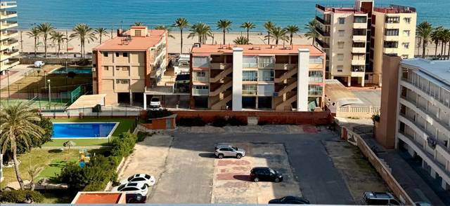 Piso en Venta en Avinguda de la Costa Blanca en Playa de San Juan