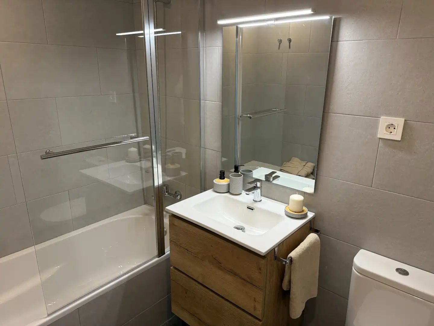 Appartamento con piscina in affitto a Carrer d'Eduard Maristany 260, imagen 24