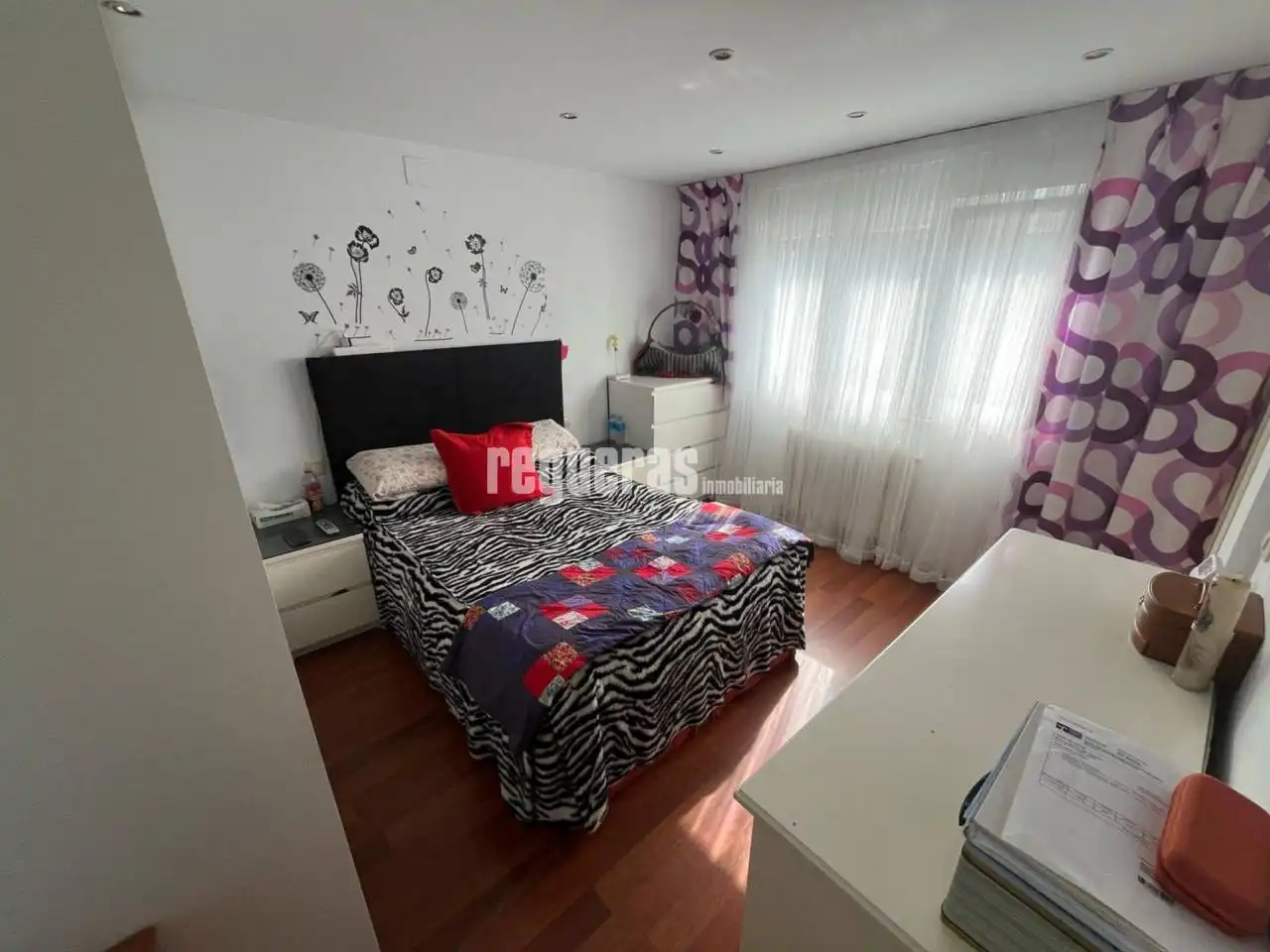 Schlafzimmer von Wohnung zum Verkauf in Castrillón mit Heizung und Abstellraum