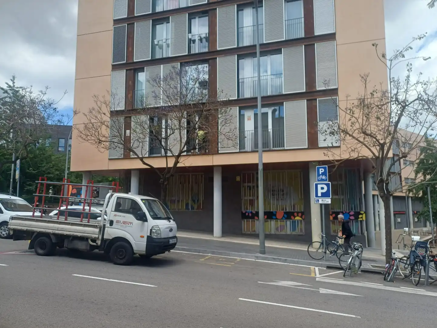 Vista exterior de Piso en venta en Barcelona
