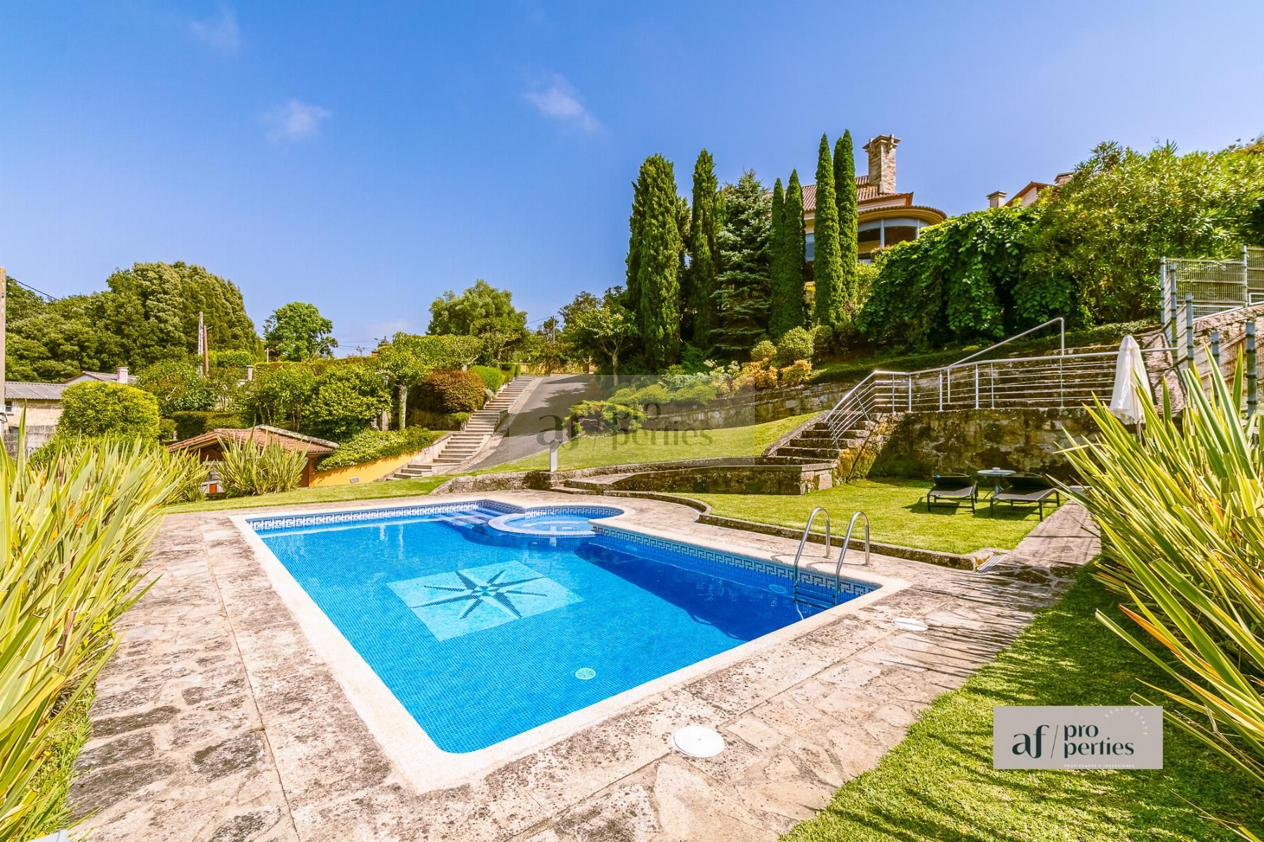 Garden of House or chalet for sale in Vigo   with Heating, Terrace and Storage room