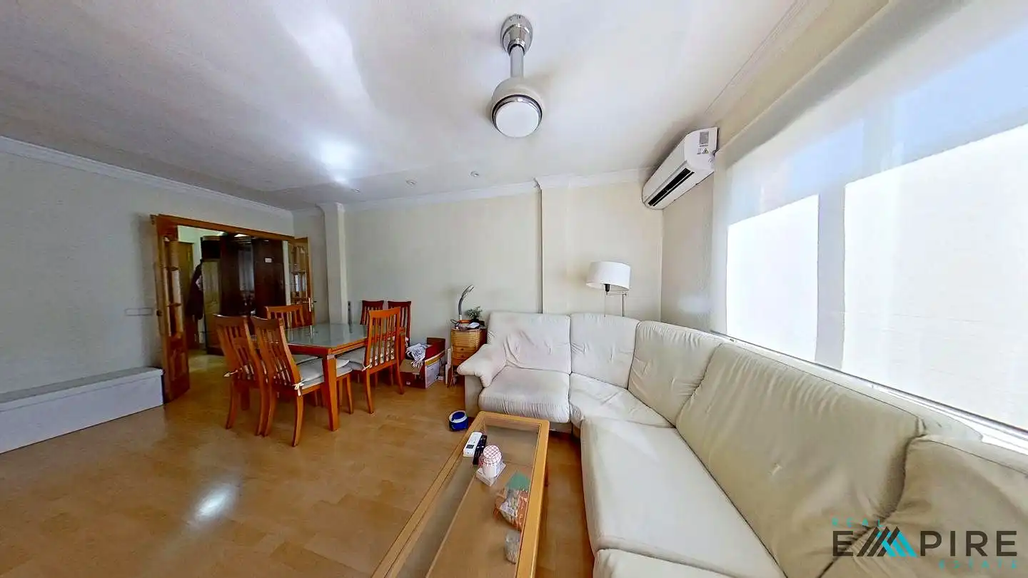 Sala de estar de Piso en venta en Parla con Aire acondicionado, Calefacción y Terraza