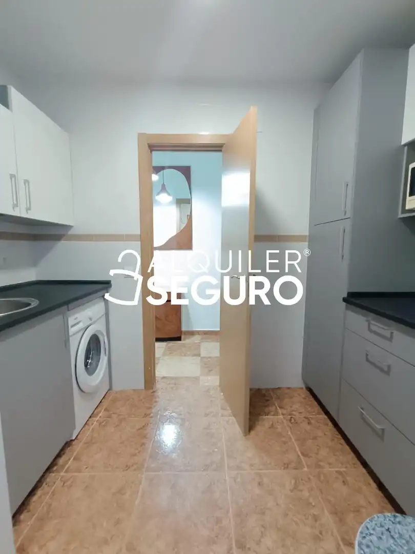 Flat for rent in Parla