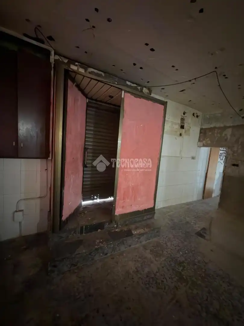 Local comercial en venda a Salut - Lloreda, imagen 4