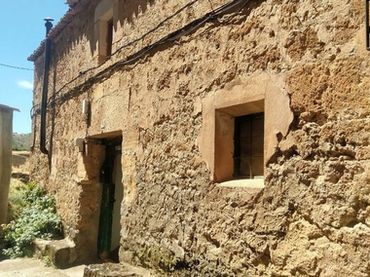 Casa en venda a Calle Velilla de Medinaceli 6