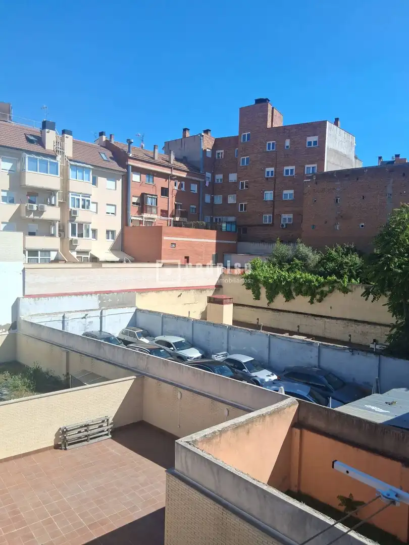 Parkplatz von Wohnung zum Verkauf in Madrid mit Klimaanlage, Heizung und Terrasse