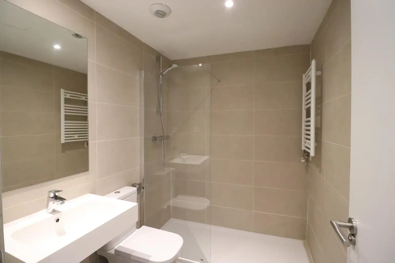 Flat for rent in de l'Aurora, Centre