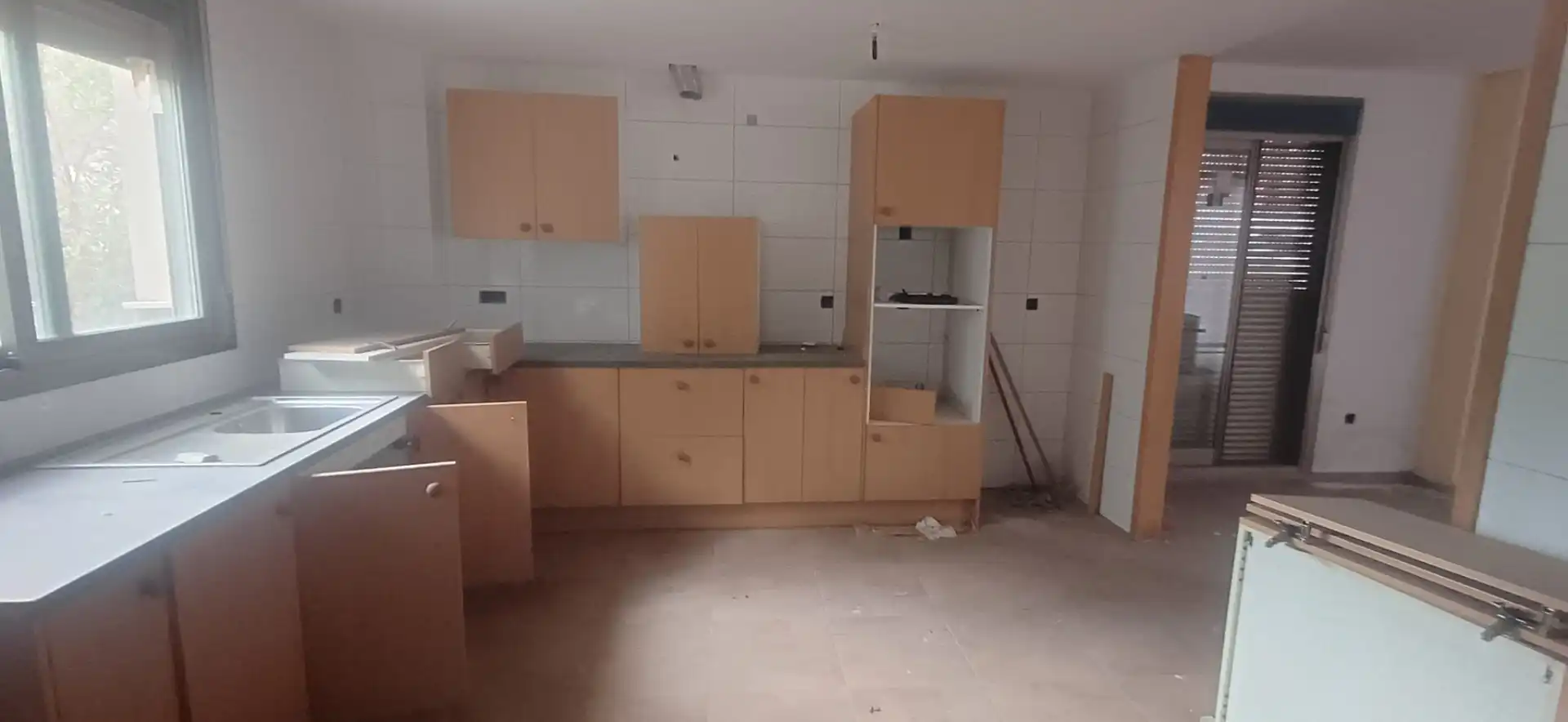 Casa aparellada amb piscina en venda a Calle Oliveres, imagen 15