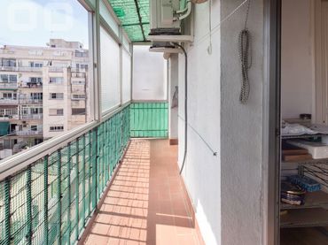 Piso con balcón en venta en Sants - Montjuïc