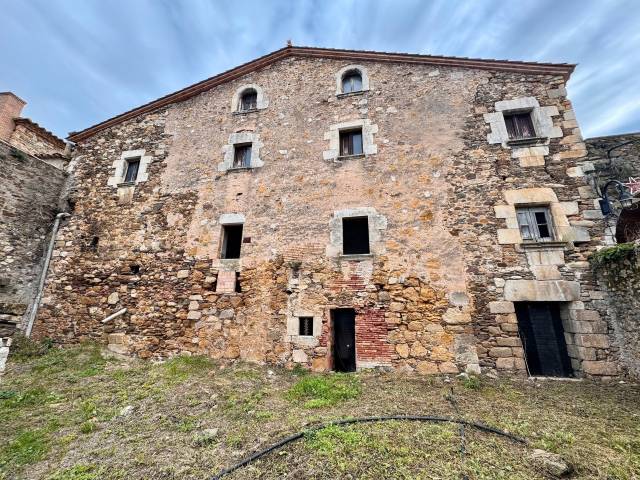 Finca rústica en Venta en Carrer de l'Església, 2 en Juià