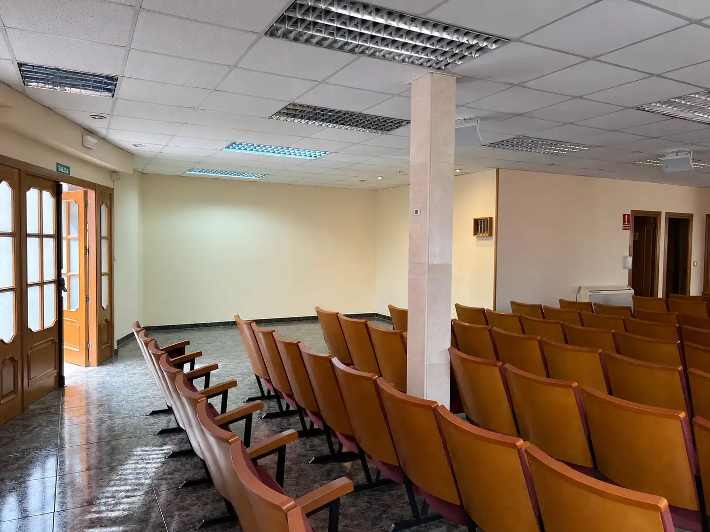 Local de lloguer en Vilassar de Dalt amb Aire condicionat, Calefacció i Terrassa