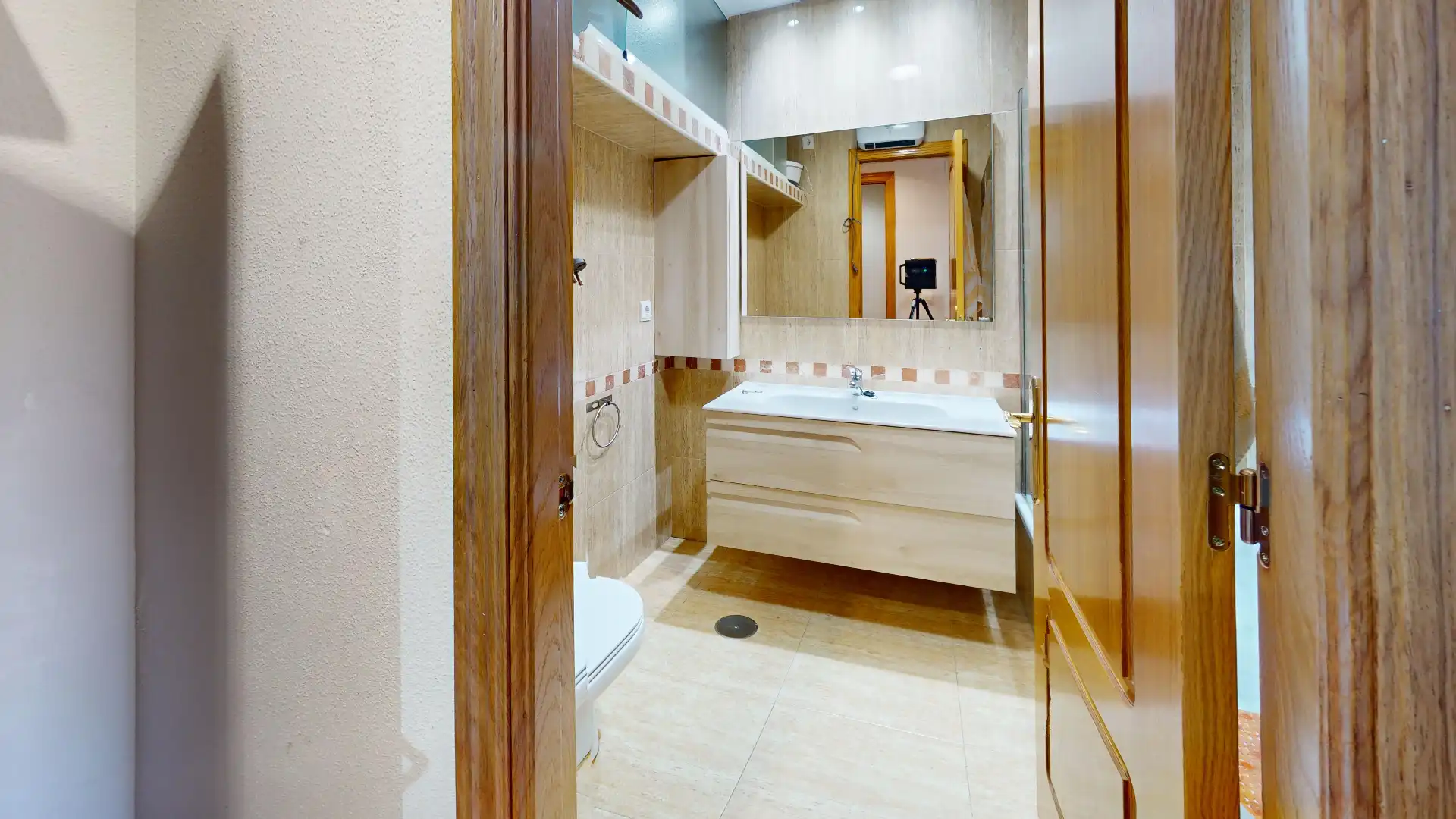 Bathroom of Flat for sale in Sant Joan d'Alacant  with Air Conditioner, Heating and Terrace