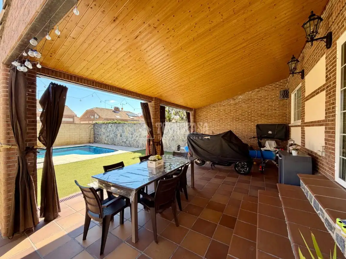 Detached homes for sale in Villanueva de la Torre