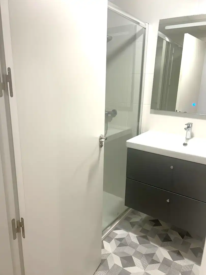 Bany de Apartament de lloguer en Murcia amb Aire condicionat, Calefacció i Moblat