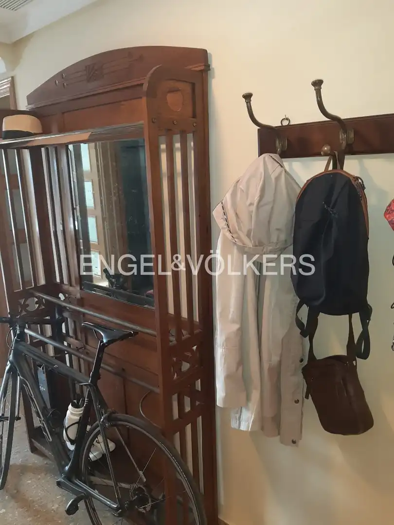 Wohnung zur Miete in Valencia mit Heizung, Terrasse und Balkon