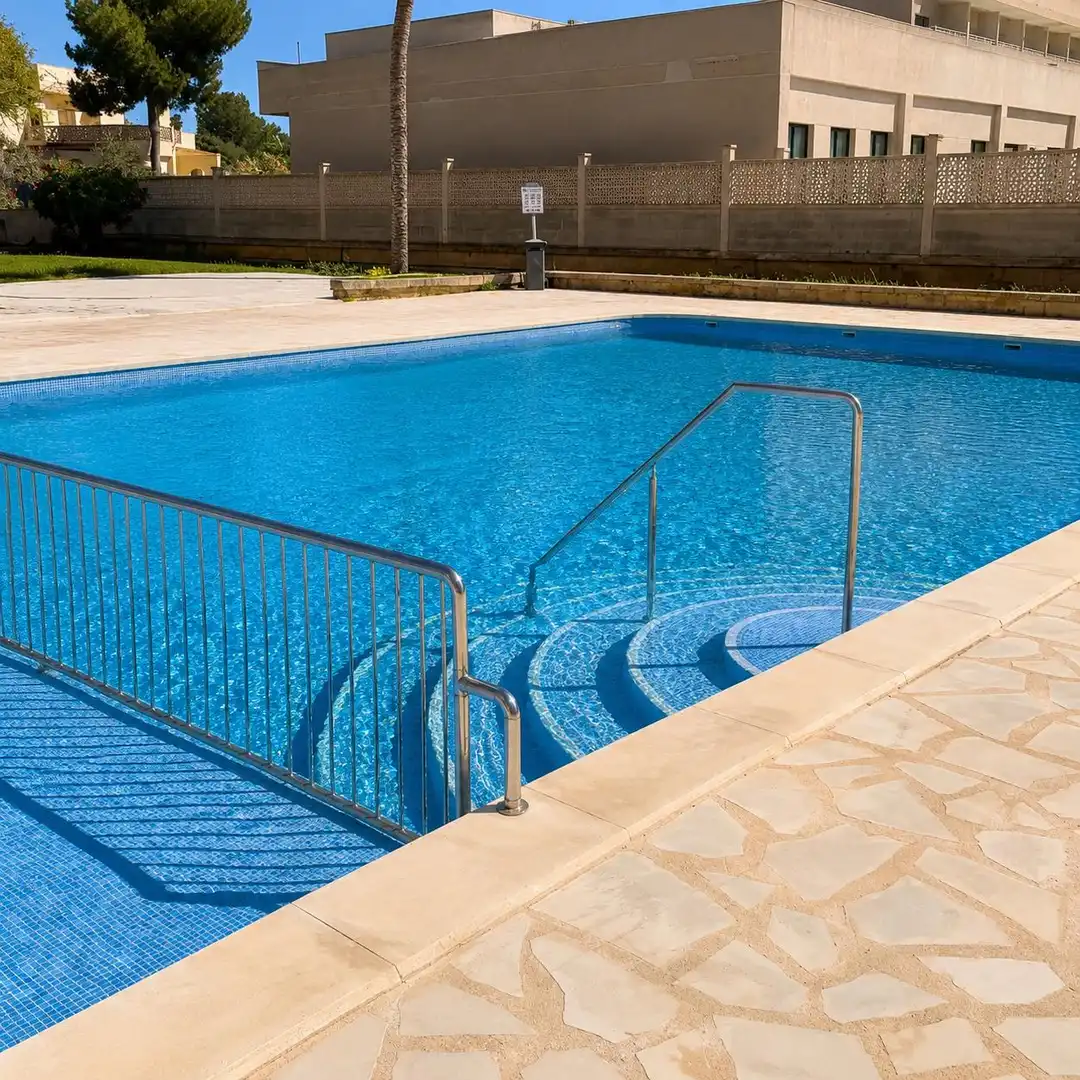 Piscina de Estudi en venda en Manacor amb Balcó i Piscina comunitària