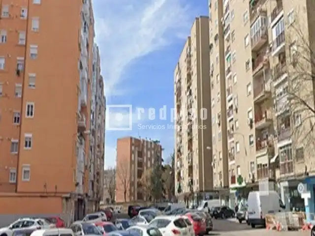 Vista exterior de Local en venta en Cobeña