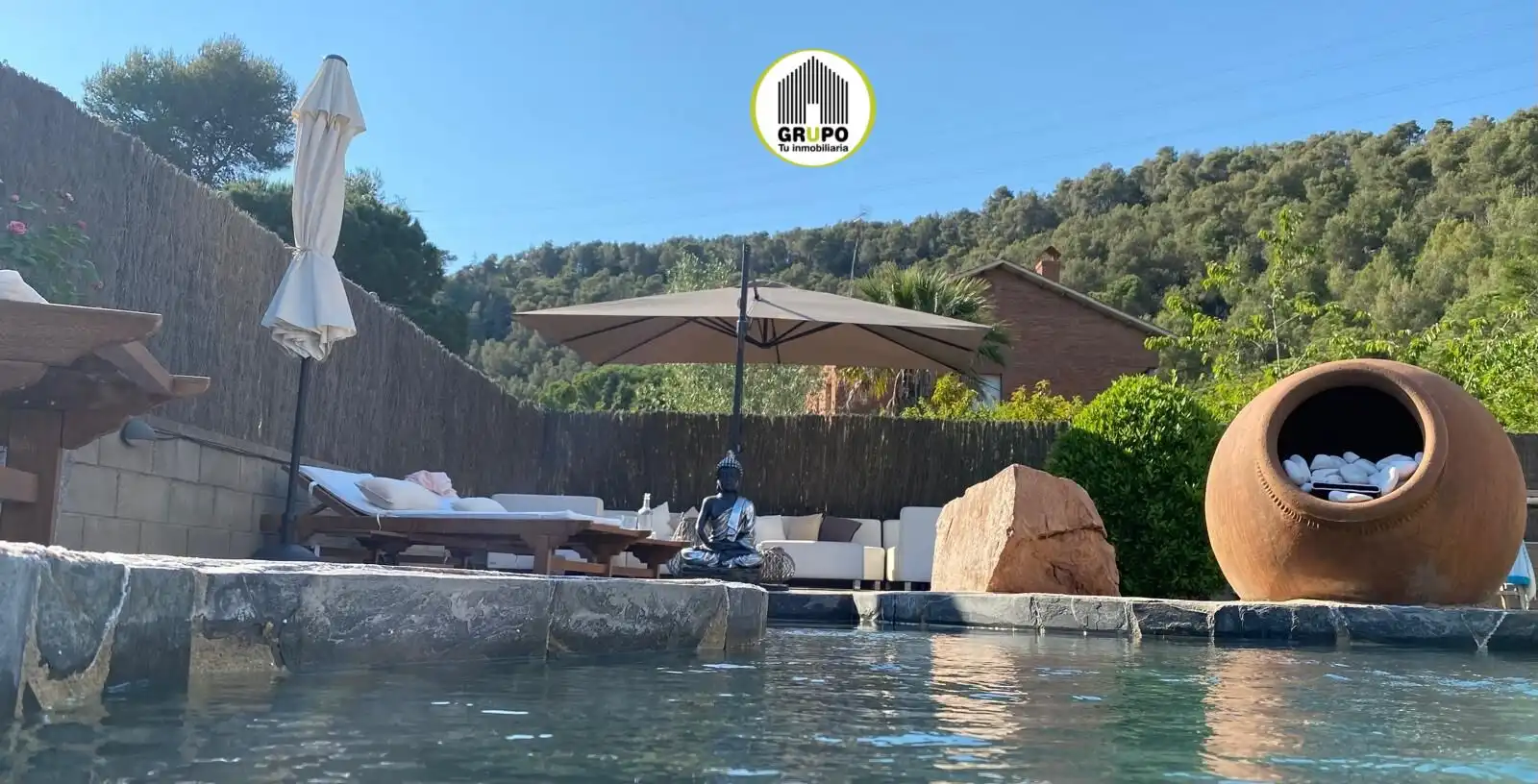 Haus mit Pool zum Verkauf in Begues