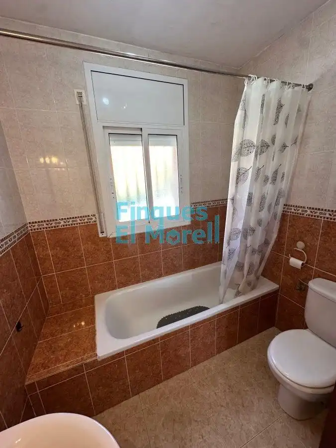 Badezimmer von Haus oder Chalet zum Verkauf in La Pobla de Montornès   mit Terrasse